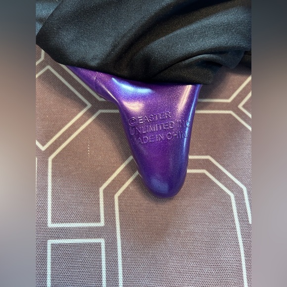 Ghost Face Metallic Purple Fun World Mask BNWT - Picture 2 of 4